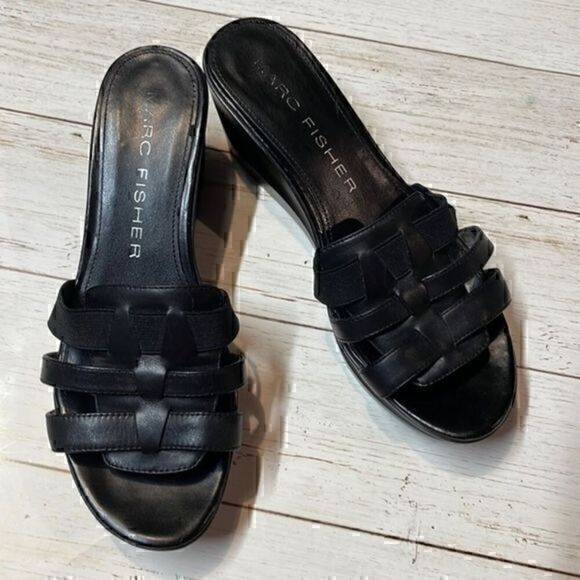 Marc Fisher women’s black leather wedge sandals. Size 6.5 - Picture 1 of 10
